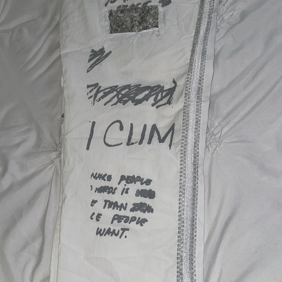 ITALIAN PANTS WITH LACE AND SILVER SPARKLES. NWT ONE SIZE! FITS FROM SIZE 2-12 - Picture 5 of 8